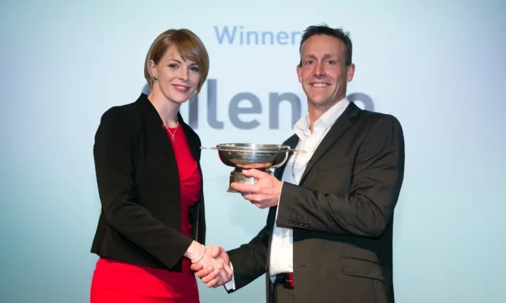 Technology Award 1000x600